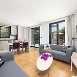 Welt Villa